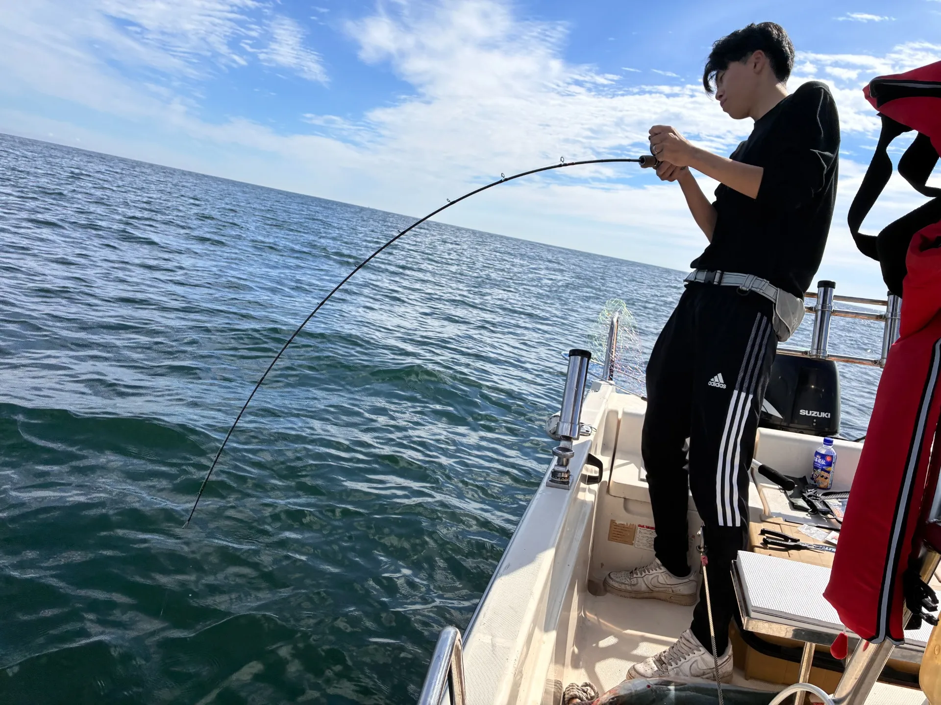 週末はまた釣り！社員と一緒にジギングへ！